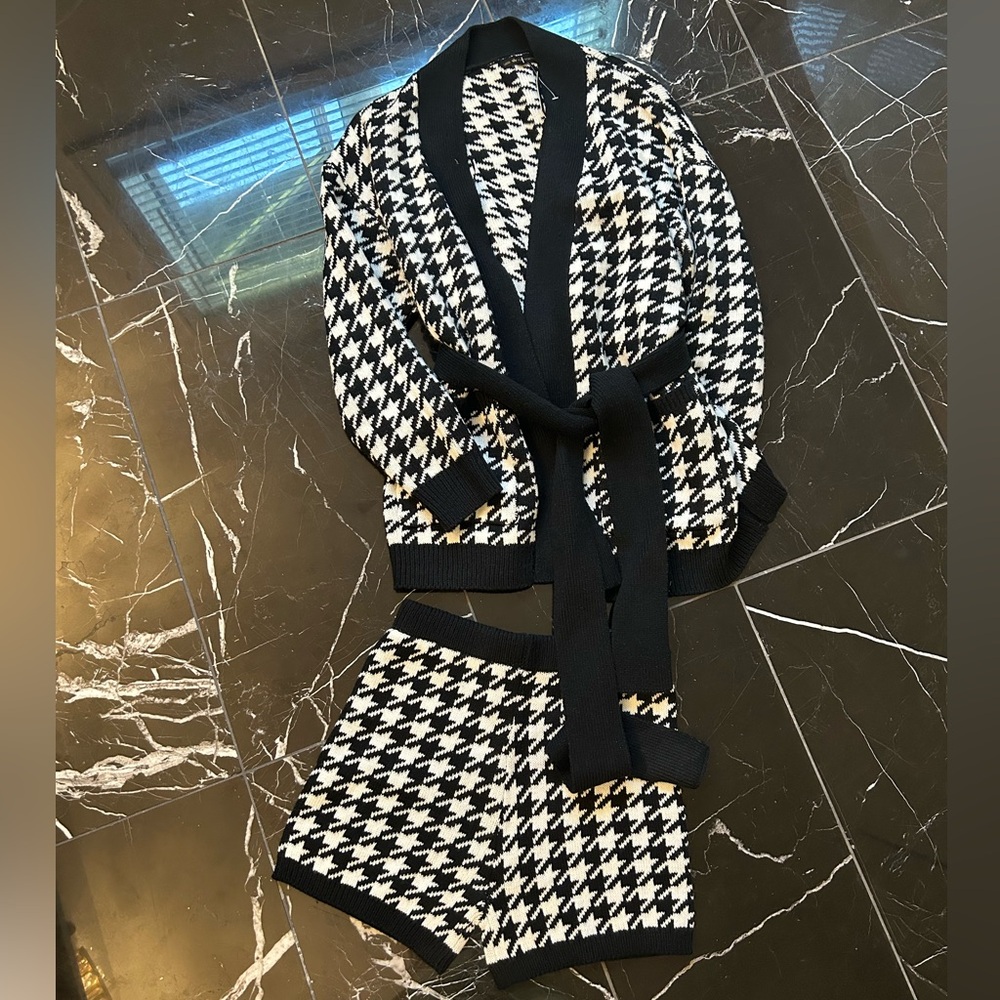2 piece houndstooth set